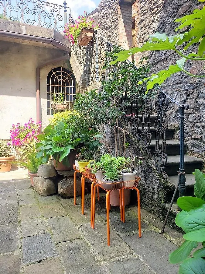 Apartment Appartamento La Torretta Porcari Italy